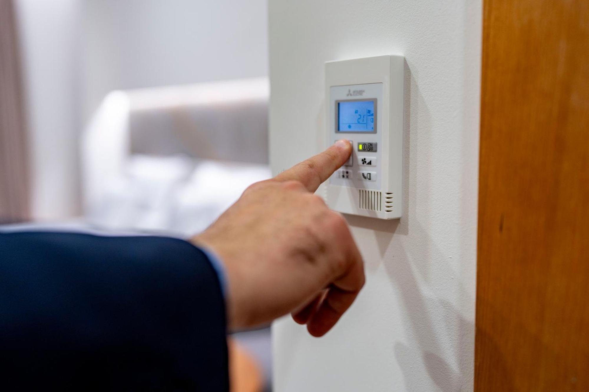 Torreluz Suites 阿尔梅里亚 外观 照片